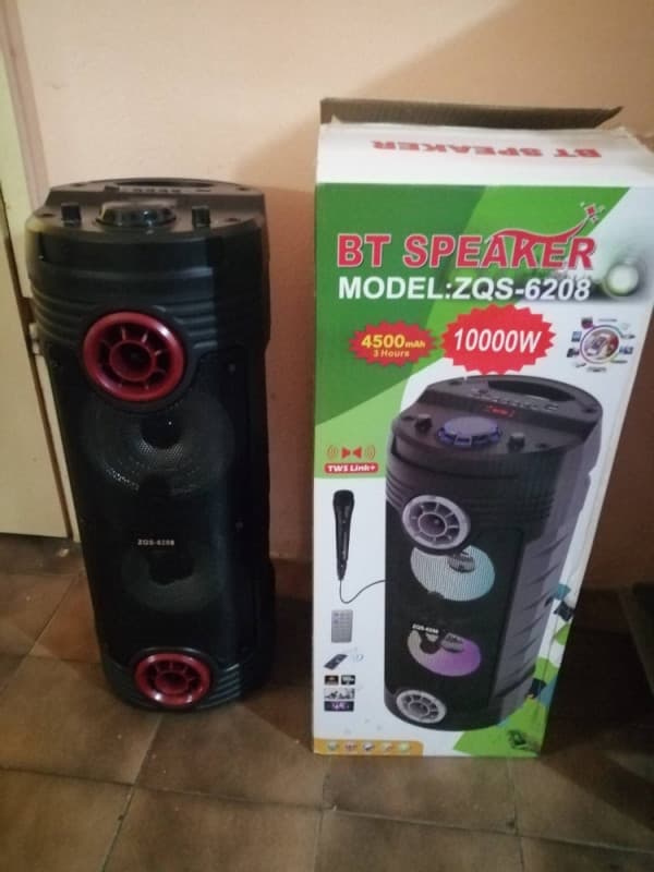 zvucnik bluetooth ZQS6208