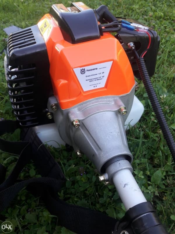 Trimer za travu husqvarna 5.2 ks sa full opremom 5