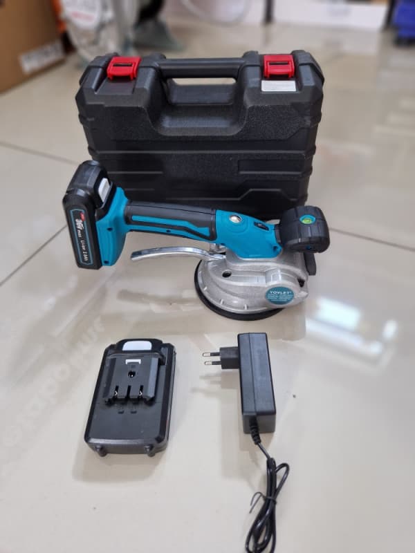 Aku Vibro Vakum za Keramičare 750W – 2 Baterije + Kofer 2