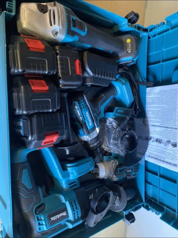 MAKITA AKU SET 4u1 Bušilica-Brusilica-Hilti-Odvijač (4x Baterija) 4